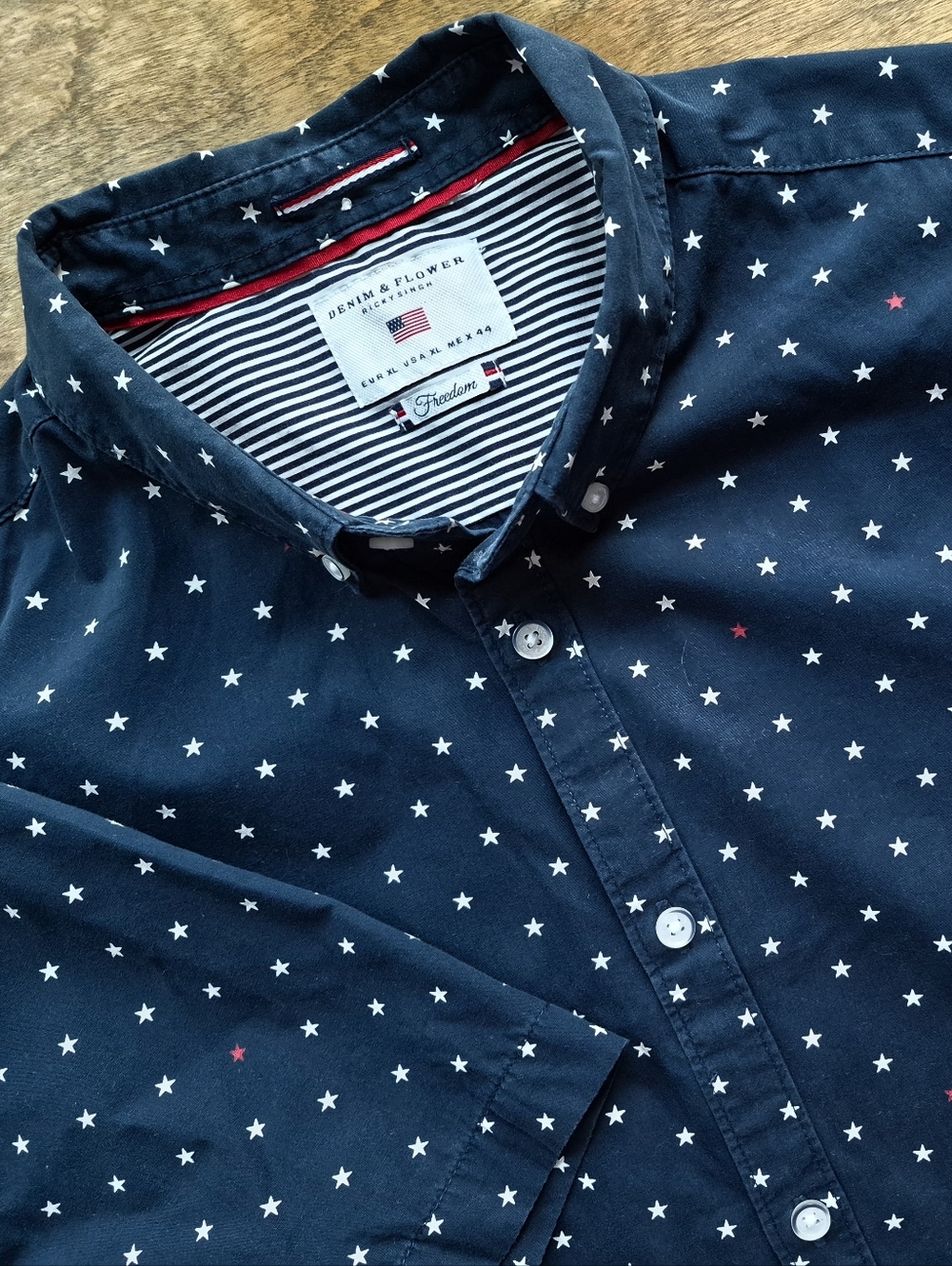 Denim & Flower Navy Star-Print Men's Button-Up Shirt